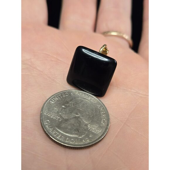 Vintage Trifari Black Square Clip-on Earrings - Picture 5 of 5